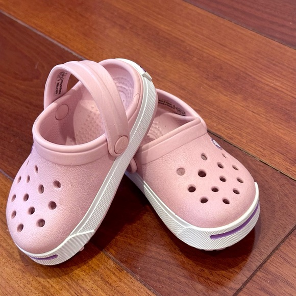 Assorted shoes for a little girl - Geox and Crocs 🌷 - Picture 3 of 4
